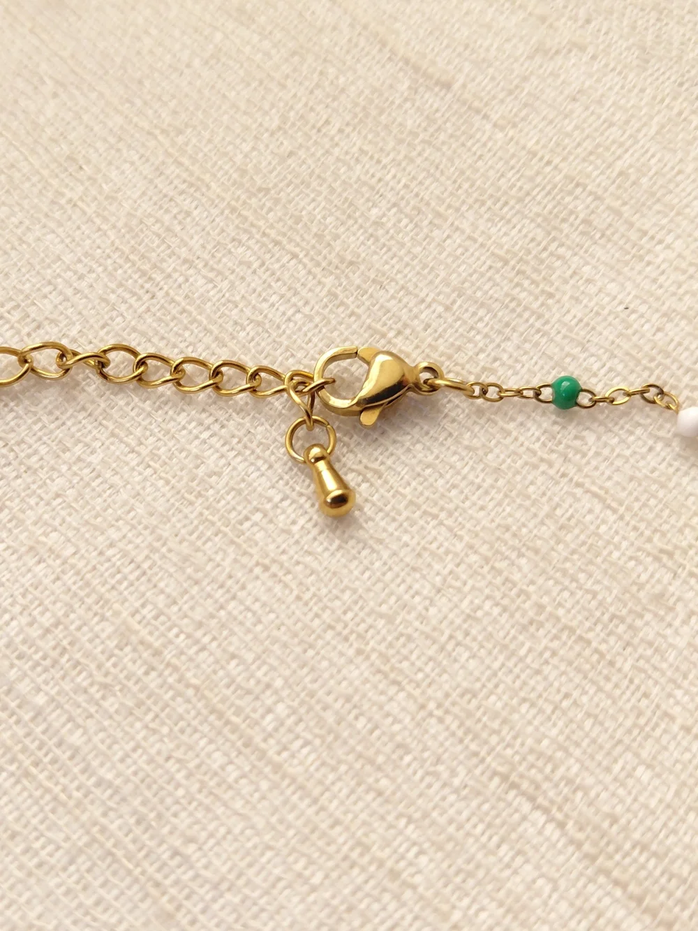 Boho Summer Fish Charm Seed Bead Necklace Gold Tone 17